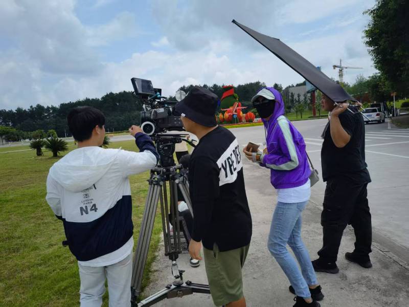 应城市极致互动，未来愿景宏大，致力于成为全球领先的产品宣传视频企业